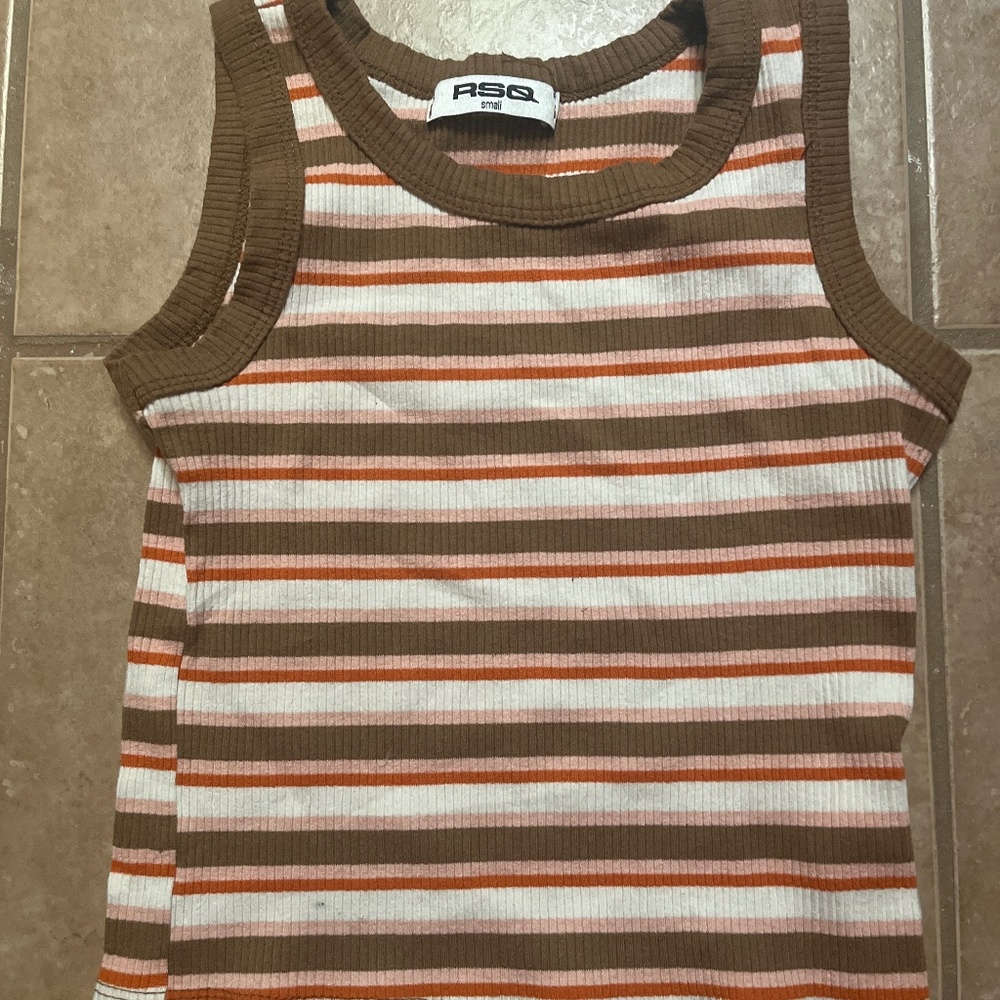 ribbed fitted tank top